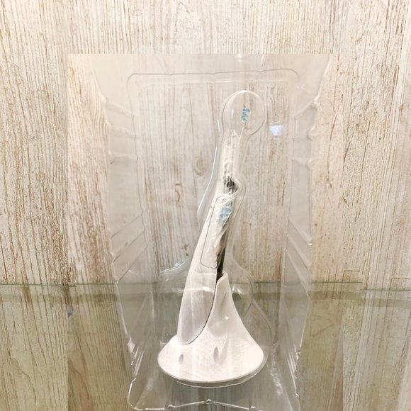 Earpick Machine - Picture 2 of 6